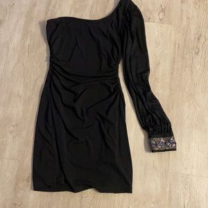 Sexy black one shoulder mini dress